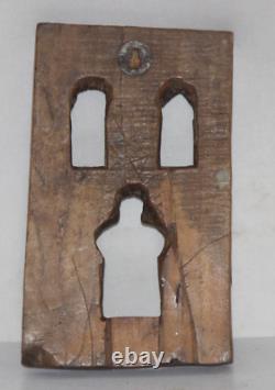 1850's Antique Hand Carved Wooden Engraved Wall Hanging Frame 10067
