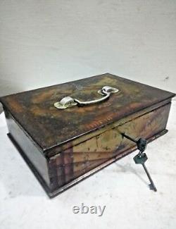 1900's ANTIQUE VINTAGE HANDCRAFTED CLOTH WORK IRON ON PAINTED JEWELLERY BOX