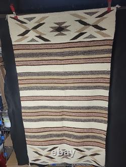 ANTIQUE VINTAGE AUTHENTIC NAVAJO NATIVE AMERICAN INDIAN RUG BLANKET SADDLE 34x60