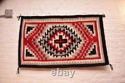 Antique Navajo Rug native american indian Textile Ganado Weaving Vintage 47x29