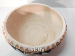 Antique / Vintage Acoma Indian Pottery Chili / Dough Bowl Form Pie Crust Rim
