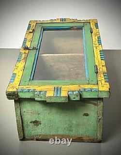 Antique / Vintage Indian Cabinet. Art Deco. Display/bathroom. Jade & Yellow