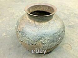 Antique old Vintage Rare Rustic Handmade Iron Water Big Pot Collectible