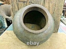 Antique old Vintage Rare Rustic Handmade Iron Water Big Pot Collectible