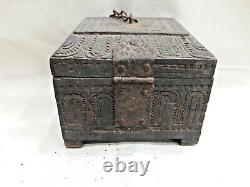 Antique vintage 1800's no joints single wood wooden trinket box with carvings