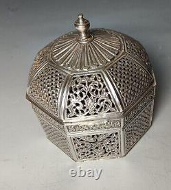 Fine Large Heavy Octagonal Domed Indian Mughal Silver Box Antiques Asian Art