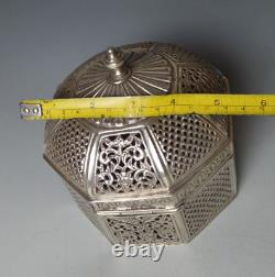 Fine Large Heavy Octagonal Domed Indian Mughal Silver Box Antiques Asian Art