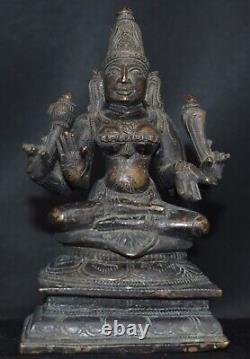 Goddess Hindu large Maheshwari Parvathi 5 inches vintage