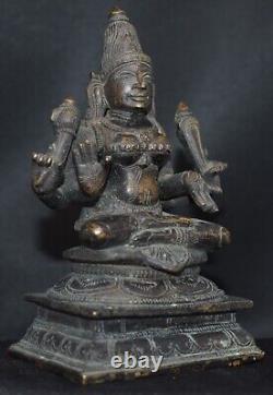 Goddess Hindu large Maheshwari Parvathi 5 inches vintage