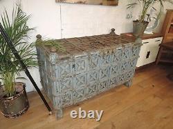 LARGE GENUINE VINTAGE INDIAN DOWRY LIFT LID STORAGE / CHEST CIRCA 1920s W153CM