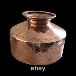 Old Vintage Rare Copper Hammered Big Water Storage Pot, Patina. Collectible
