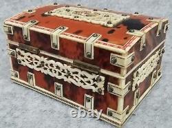 Small Bone Fretwork Hand Decorated Faux Tortoiseshell Box VIZAGAPATAM Vintage