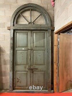 VINTAGE 19th CENTURY LARGE WOODEN INDIAN ARCH DOOR WITH FRAME
