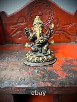 VINTAGE BRONZE GANESHA LOTUS THRONE SINO-TIBETAN POLYCHCROME & GOLD 20th c