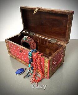 VINTAGE INDIAN JEWELLERY BOX VALUABLES BIKANER PAINTING SCHOOL RAJASTHAN 20th c