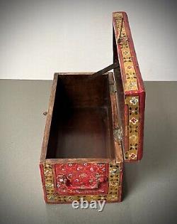 VINTAGE INDIAN JEWELLERY VALUABLES BOX BIKANER PAINTING SCHOOL RAJASTHAN 20th c