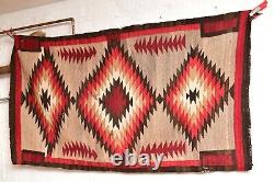 VTG Navajo Blanket Rug Native American Indian ANTIQUE EYE DAZZLER 56x31 Textile