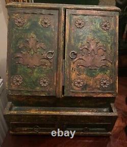 Vintage / Antique Hand carved wooden Indian Stationary Box /Green/ Brass Details