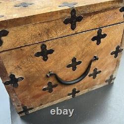 Vintage Antique Solid Wood Storage Trunks Chests Boxes Nesting