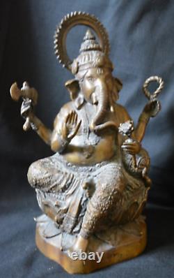 Vintage Bronze Lord Ganesha /ganesh On Lotus Flower Statue 2.75 KG 11.5 Inches
