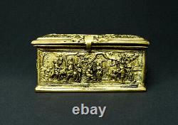 Vintage Indian Ethnic World War Theme Brass Jewellery Box Hunting & War Sequence
