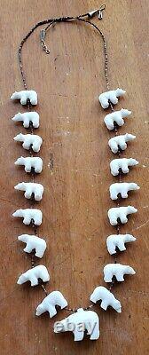 Vintage Native American Indian Fetish Necklace White Bears