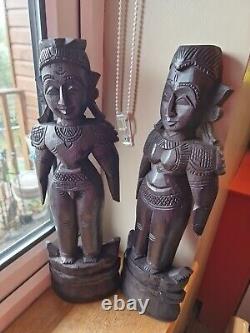 2 Belles Figurines Indiennes en Bois Sculpté Massif Vintage Rrp £229.99p