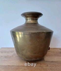 Ancienne Vintage Rare Fait Main Unique Pot / Vase en Laiton Lourd avec une Patine Riche