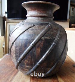 Ancienne poterie en bois de l'Himachal / Pots de l'Himachal / Pots indiens Matka Water Pot