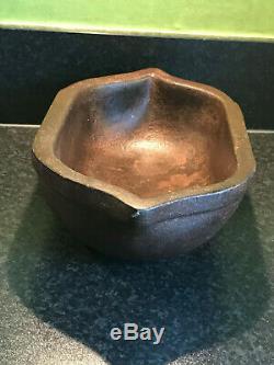Anciennes Indien Très Grande Fonte Korale Pot 4.8kgs Grinder Plat