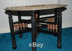 Antique Vintage Morrocan Arabe Islamique / Moyen-orient Brass Top Table Pliante