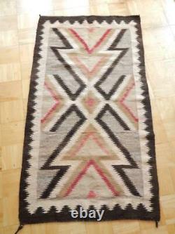 Antique Vintage Navajo Indian Crystal Rug Blanket Weaving Nice Design + Cond