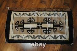 Antique Vintage Rug Native American Indian Blanket 46 Par 24 Pouces Navajo Art