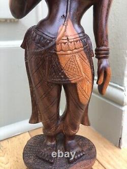 Antique Vintage Wooden Hand Carved Hindu Goddess Parvati translates to 'Déesse hindoue Parvati en bois sculpté à la main, d'époque antique et vintage.'