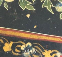 Boîte Mughal en bois octogonale indienne vintage/antique RARE, peinte à la main avec des motifs floraux
