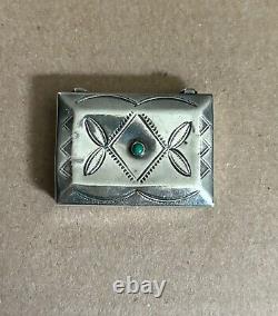 Boîte à pilules en argent vintage Navajo avec cabochon en turquoise indien