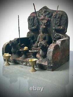Bouddha Indien Antique De Cru. Sanctuaire Bouddhiste / Autel. Katmandou Népal. Tibet