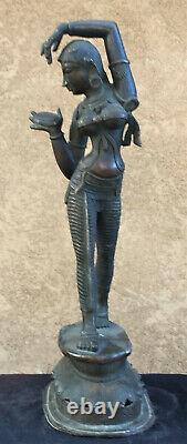 Bronze Indien De Cru D’une Femme De Danse