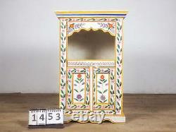 Cabinet de chevet en bois peint à la main dans le style indien vintage