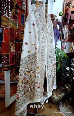 Châle en soie brodé Kantha, Bengale occidental, Inde, broderie vintage exquise