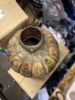 Énorme antique vintage Inde fait main peint métal pot d'eau cruche bouteille vase rare