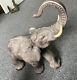 Grande Figurine D'éléphant Africain Ancienne, Faite à La Main Et De Style Vintage