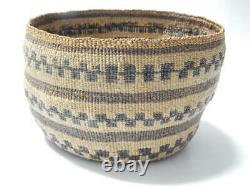 Lrg Museum Grade Antique / Vintage Shasta N. California Indian Basket Xlnt Cond