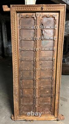 Paire de portes anciennes indiennes d'origine vintage en bois et métal 170cm x 87cm