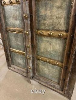 Paire de portes anciennes indiennes en bois et métal d'origine vintage 180cm x 95cm