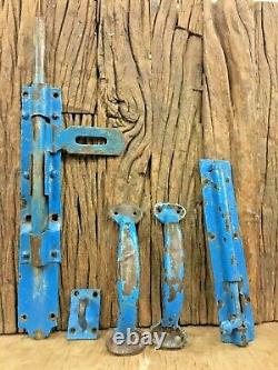 Poignée de porte ancienne en fer forgé fabriquée à la main en Inde et loquet coulissant ancien