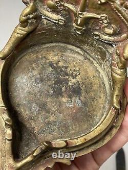 Porte-bougie en laiton antique vintage en métal indien Porte-encens Hindou signé