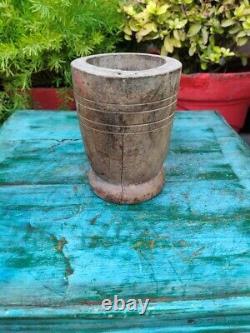 Pot en bois vintage fait main pour moudre les épices avec un mortier indien sans pilon