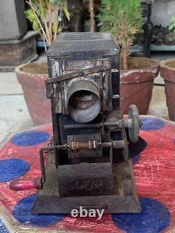 Projet de restauration nécessaire du projecteur Vintage Indian Iron Tin Old Original Baby Joy Co.