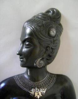 Sculpture murale en argent rare en incrustation d'argent d'une tête de femme en Bidri Ware vintage